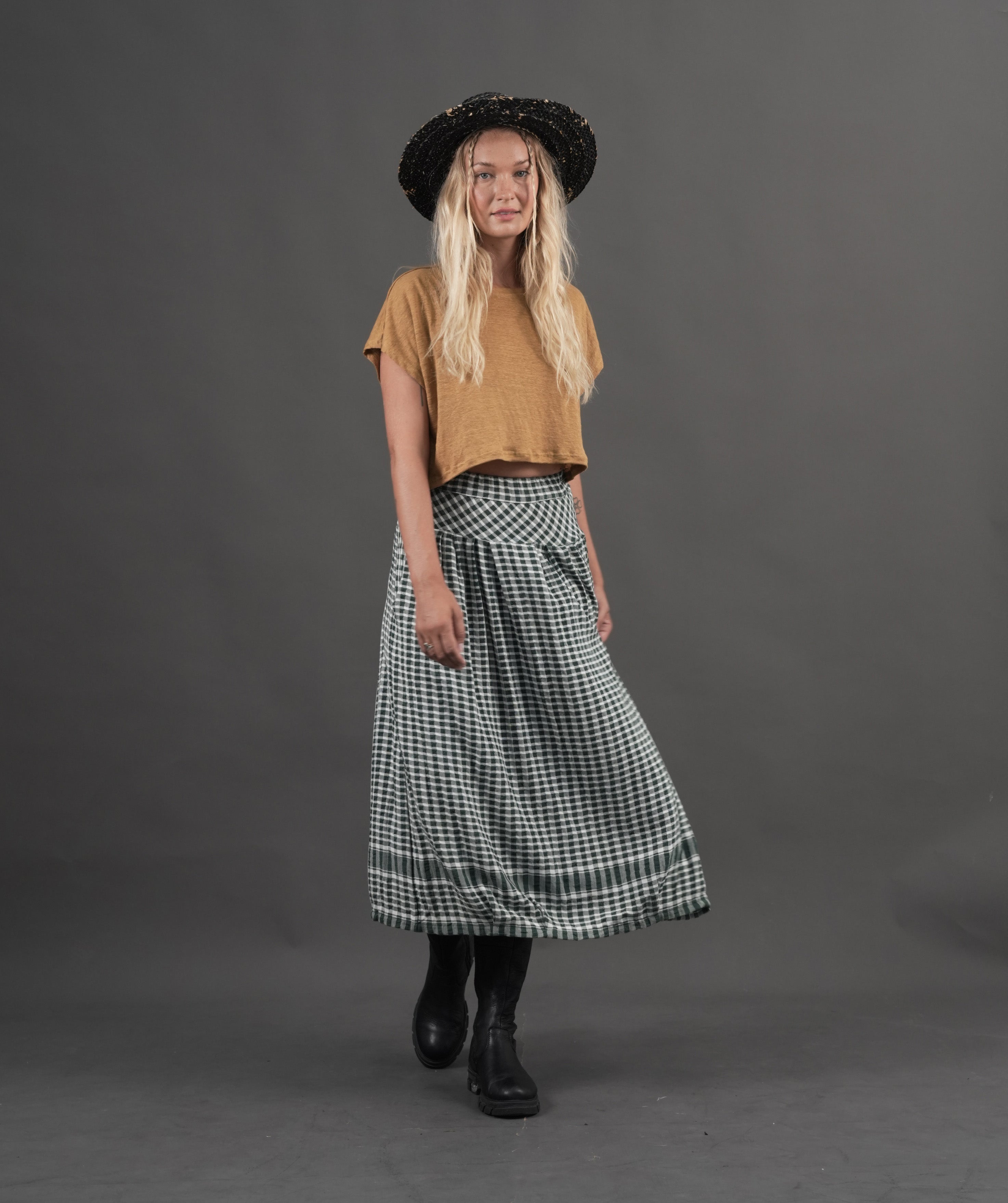 The Everyday Hemp Solid Crop Tee